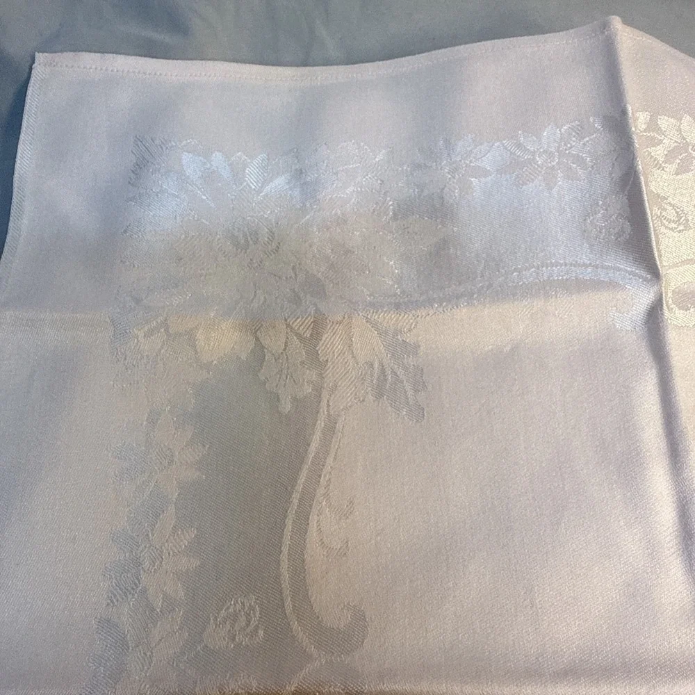 Vintage Pale Pink Damask Dinner Napkins Set of 8 Woven Floral Jacquard 1950s MCM